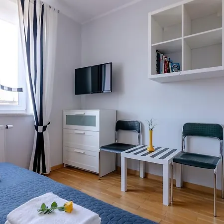 Apartament Zloty Brzeg Triapart *